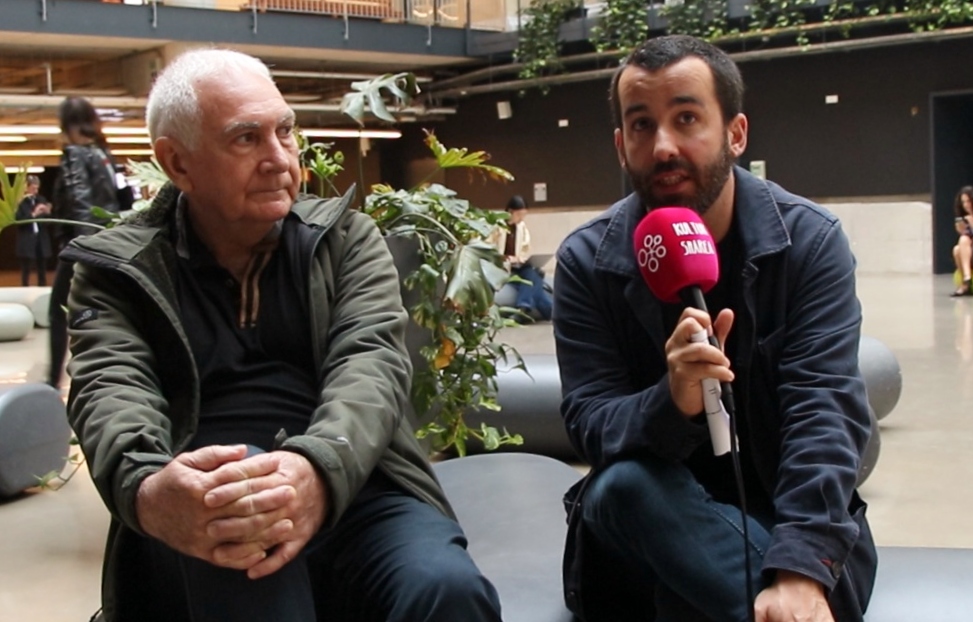 [BIDEOA] Josu Martinezek 1977tik 1980ra Joseba Sarrionandiak idatzitako zinema kritika eta komentarioak liburu batean bildu ditu