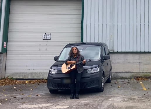 Anarik ‘Txikizio hau dena’ kanta eta bideoklipa plazaratu du