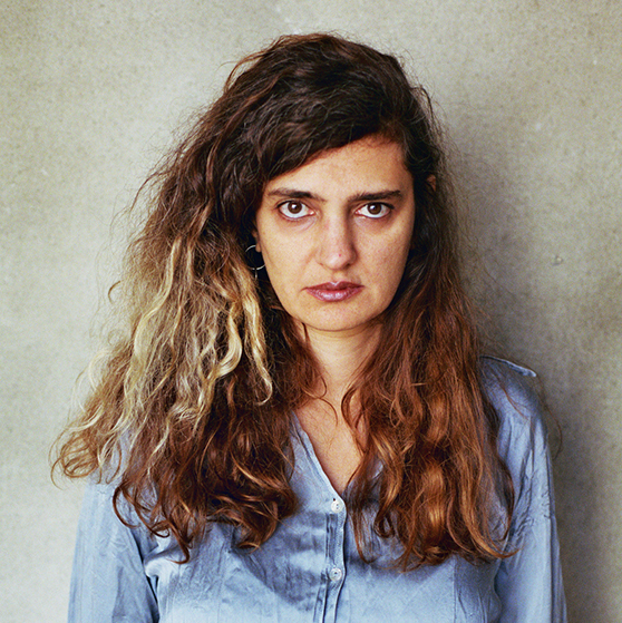 Artium Museoak Marwa Arsanios artistaren ‘Lurrak ez du jaberik izango’ bakarkako erakusketa zabalduko du ostiralean